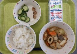3月4日(月)の給食