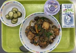 8月26日(火)の給食