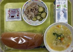 10月23日(木)の給食