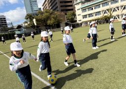 12.04　今度は足で