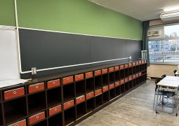 01.27    壁に思いを・・・。