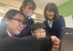 01.22　新年の遊びといえば…