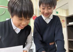 01.21. ―に親しむ。