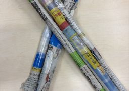 0928　練習した証の新聞ステッキ